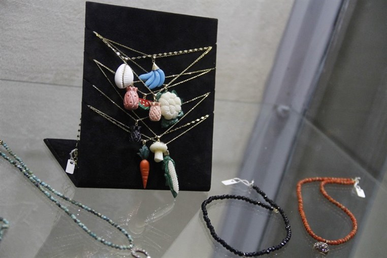 Sista Browns Christmas Pop up Store at Villa Paradiso